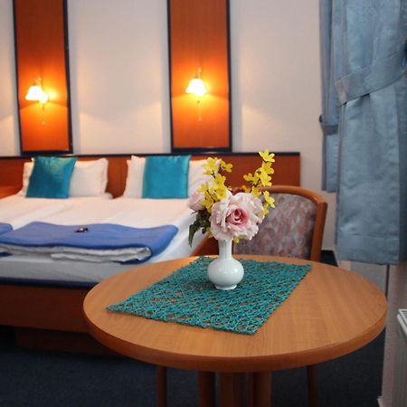 Haus Alexander Hotell Heringsdorf  Rom bilde