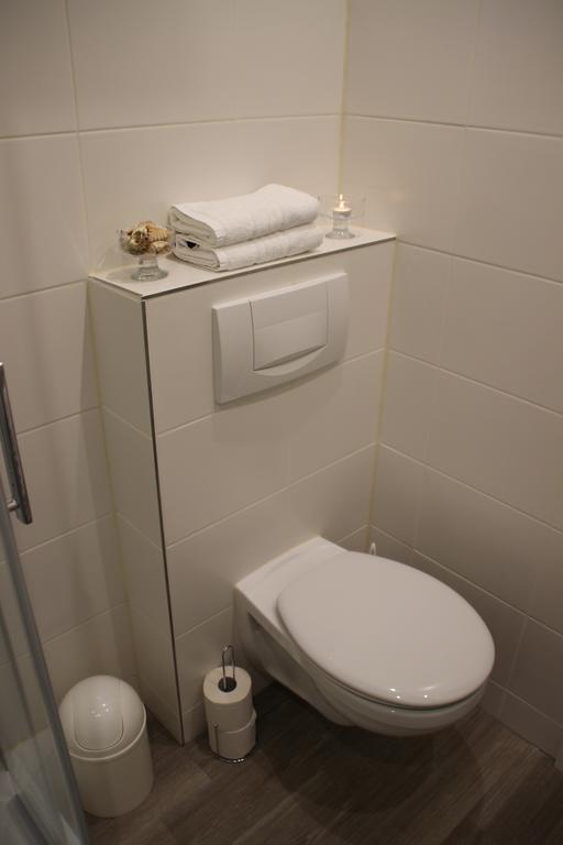Haus Alexander Hotell Heringsdorf  Rom bilde