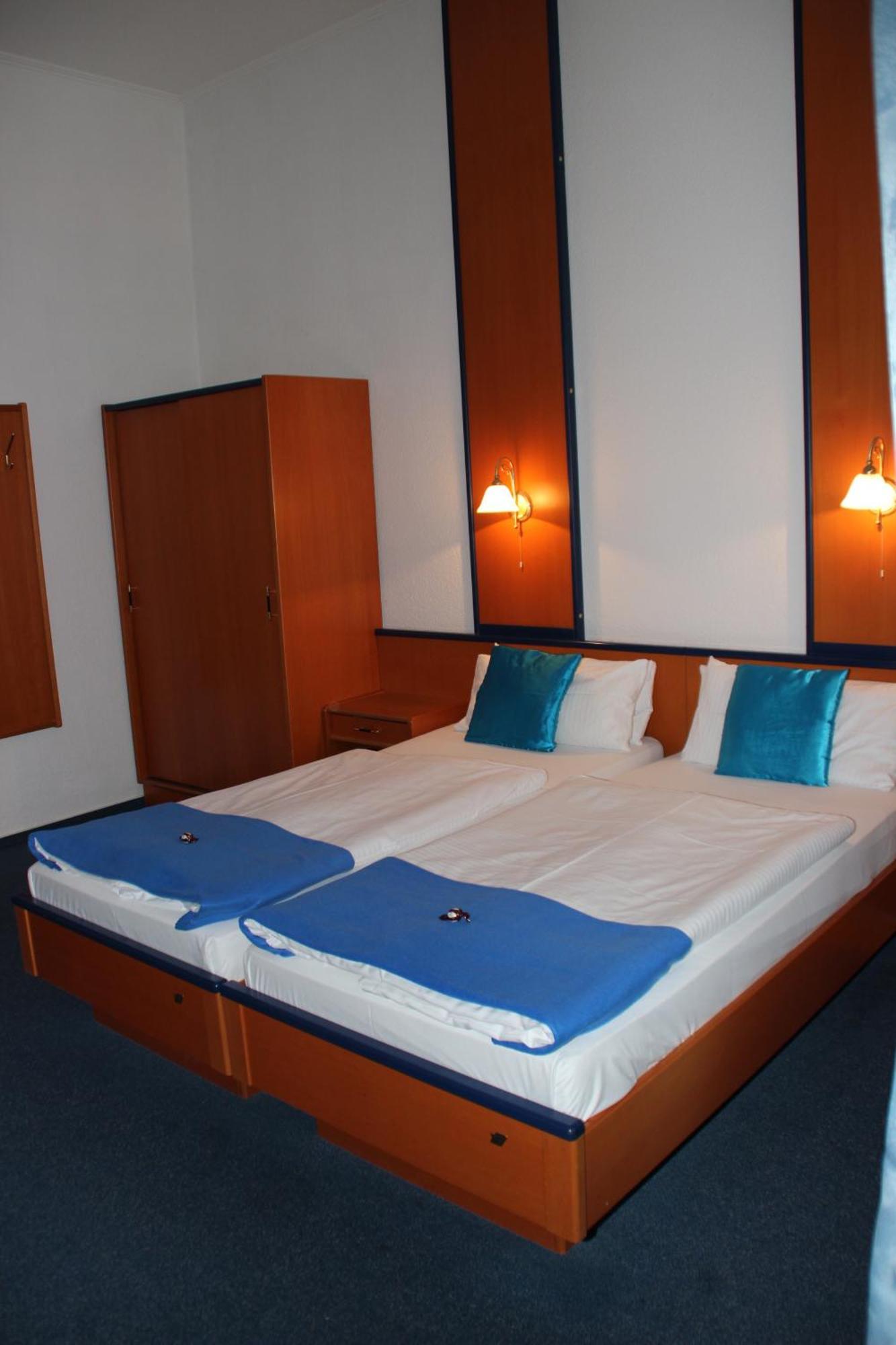 Haus Alexander Hotell Heringsdorf  Rom bilde